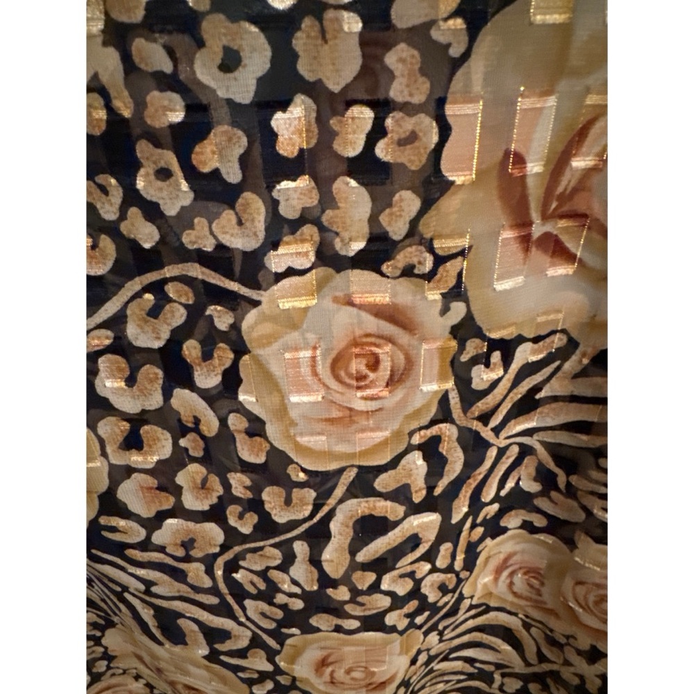 Fitting Image Gold Threaded Top - image 1